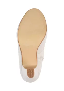 Brand new 🧨 Journee Collection Leona Booties 🛒 -Journee Collection Shop Belk 1777