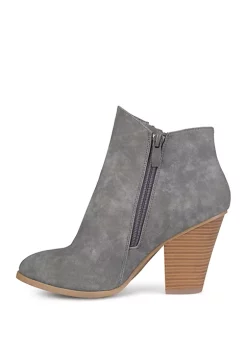 Brand new ❤️ Journee Collection Ebby Booties ❤️ -Journee Collection Shop Belk 752